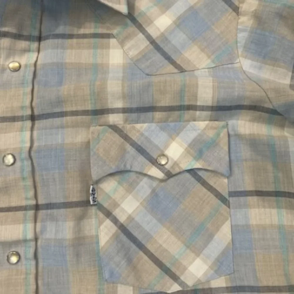Vintage Levis Men Western Tan Blue Plaid Long Sleeve Pearl Snap Large Has Stain - Picture 3 of 6